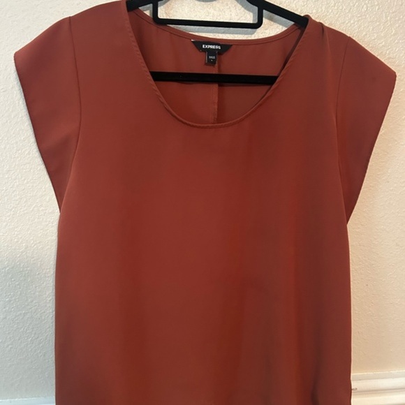 Express Women's Rust Orange office short sleeve scoop neck blouss - Picture 1 of 5